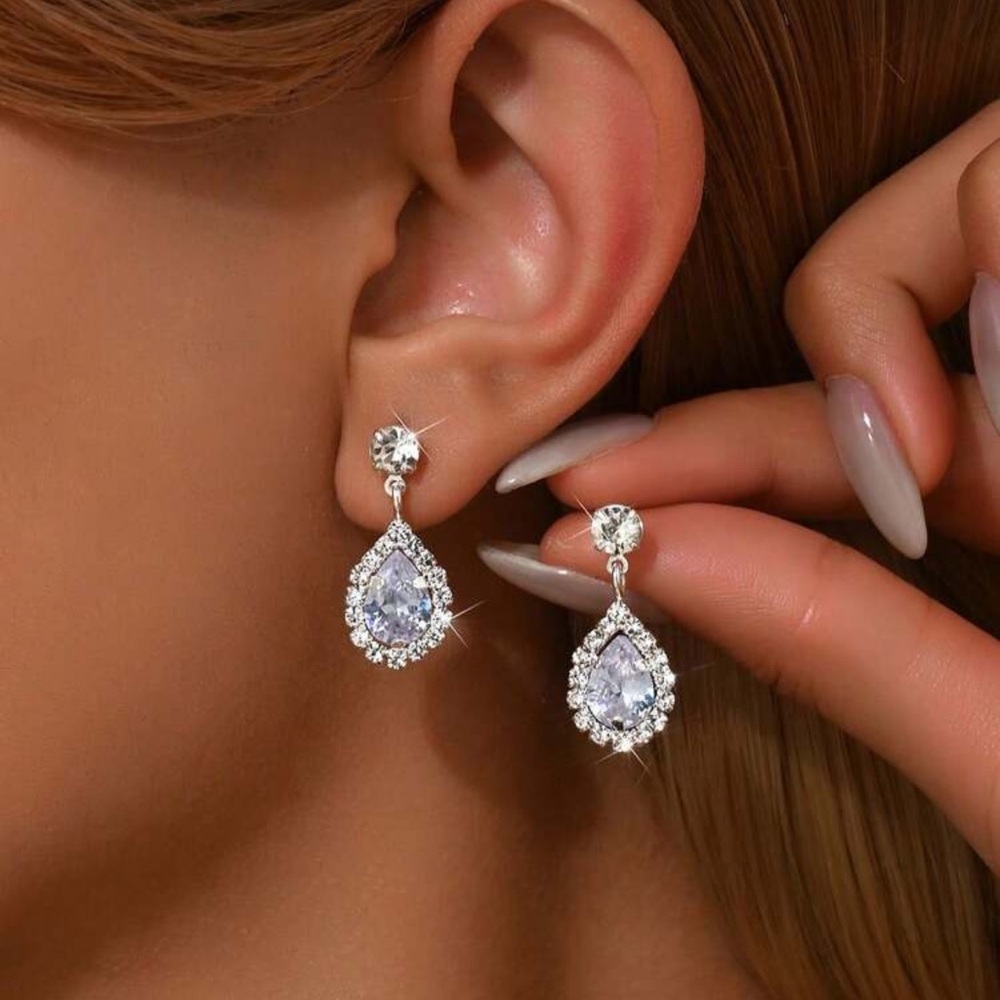 OVO Silver Teardrop Earrings